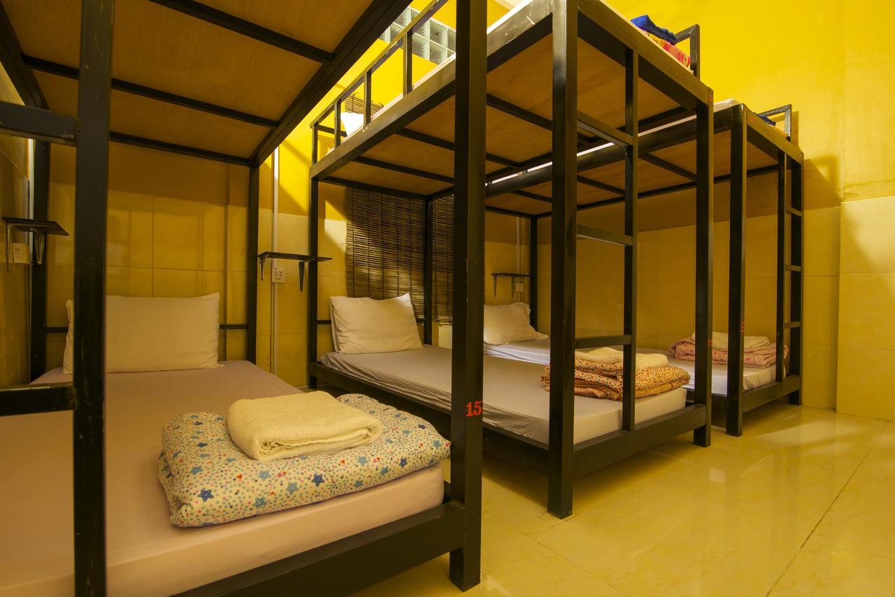 Happy Zone Hostel Siem Reap Exterior foto